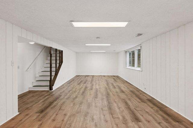 8420 Meadow Lake Road E, New Hope, MN 55428