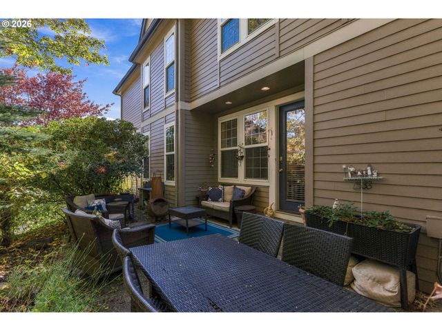 2533 Nw STIMPSON Ln 29, Portland, OR 97229