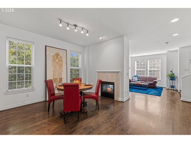 2533 Nw STIMPSON Ln 29, Portland, OR 97229