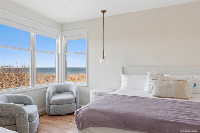 580 Dune Road 3, Westhampton Beach, NY 11978