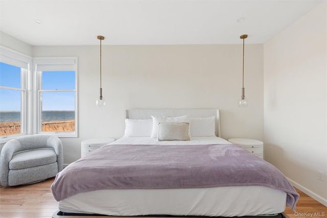 580 Dune Road 3, Westhampton Beach, NY 11978