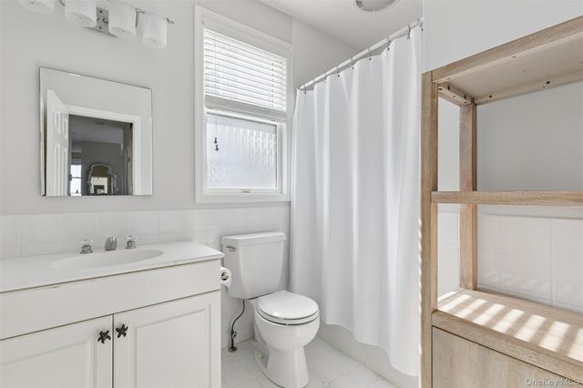 580 Dune Road 3, Westhampton Beach, NY 11978