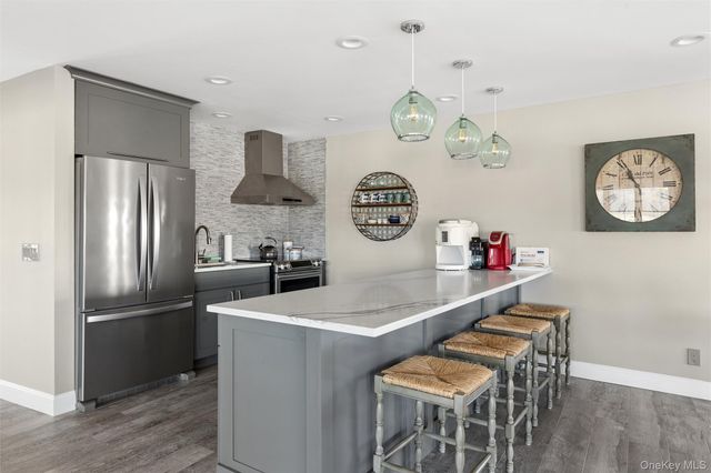 580 Dune Road 3, Westhampton Beach, NY 11978