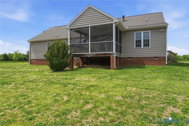 19012 Teman Rd, Beaverdam, VA 23015