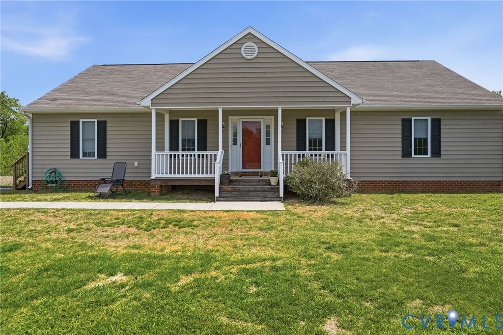 19012 Teman Rd, Beaverdam, VA 23015
