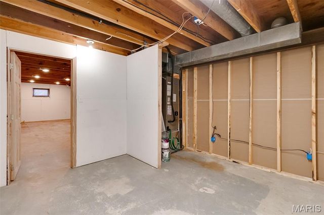 317 E 2nd Street, Moscow Mills, MO 63362