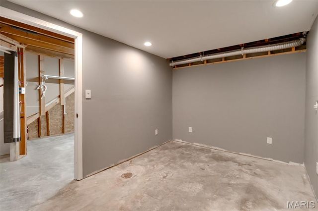 317 E 2nd Street, Moscow Mills, MO 63362