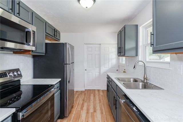 161 Belair Circle, Bellbrook, OH 45305