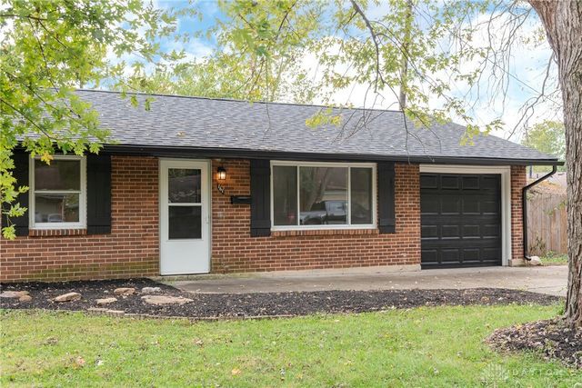 161 Belair Circle, Bellbrook, OH 45305
