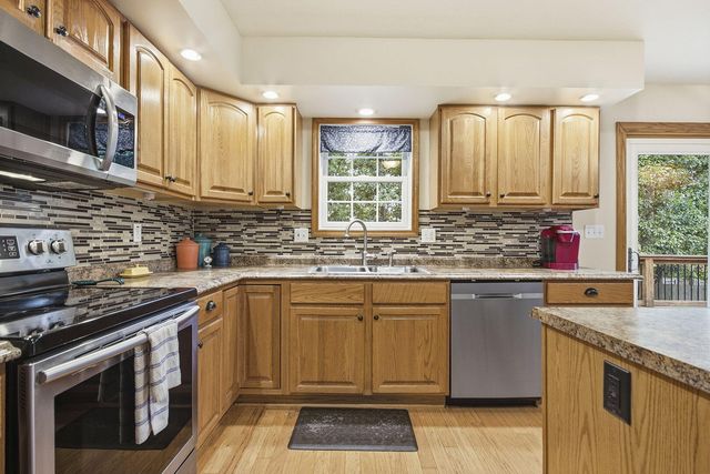 4603 TIMBER LN, Columbia, MO 65202