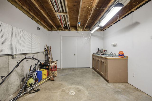 4603 TIMBER LN, Columbia, MO 65202