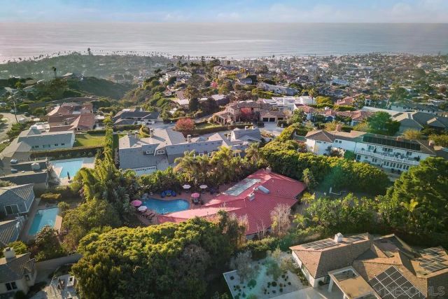 1005 Solymar Drive, La Jolla, CA 92037