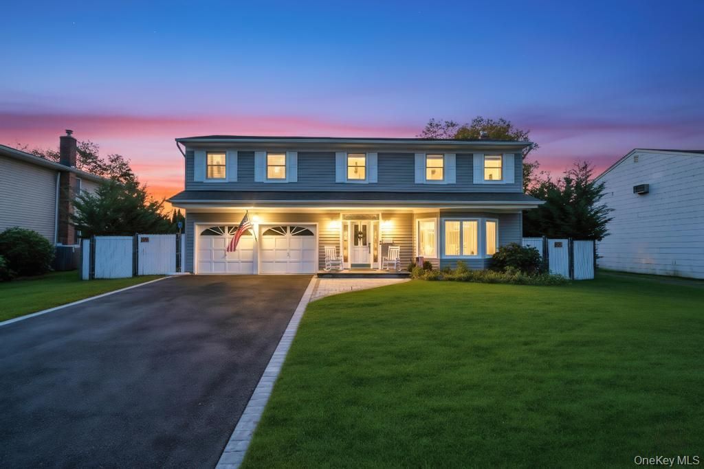37 Columbine Lane, Kings Park, NY 11754