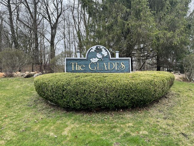 7031 Glade Trail, Kalamazoo, MI 49009