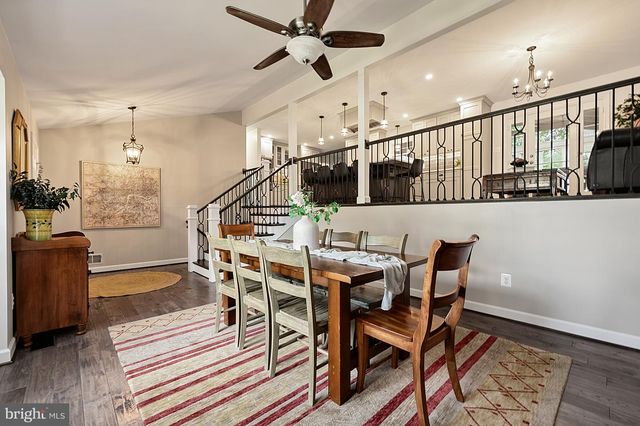 15203 PHILIP LEE RD, Chantilly, VA 20151