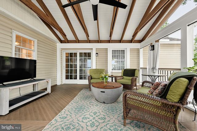 15203 PHILIP LEE RD, Chantilly, VA 20151