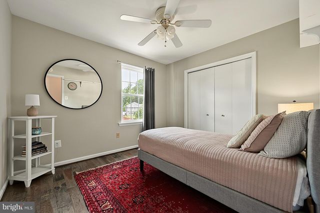 15203 PHILIP LEE RD, Chantilly, VA 20151