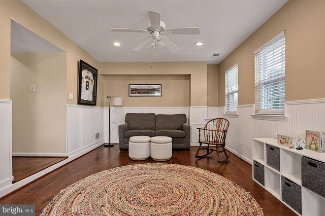 15203 PHILIP LEE RD, Chantilly, VA 20151
