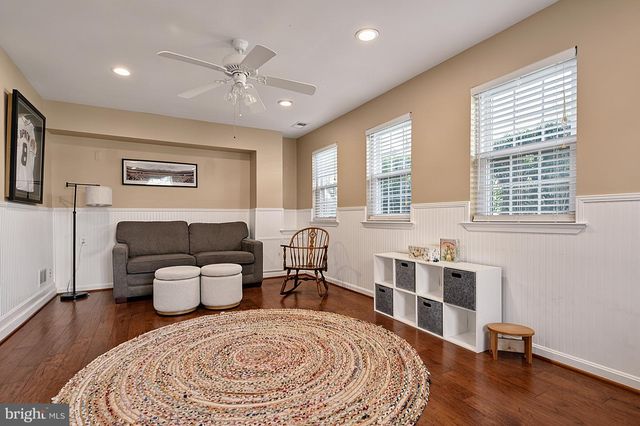 15203 PHILIP LEE RD, Chantilly, VA 20151
