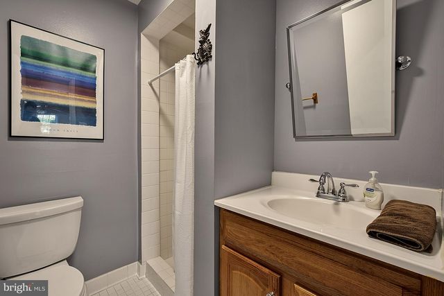 15203 PHILIP LEE RD, Chantilly, VA 20151