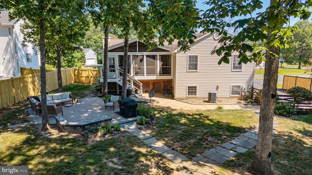 15203 PHILIP LEE RD, Chantilly, VA 20151