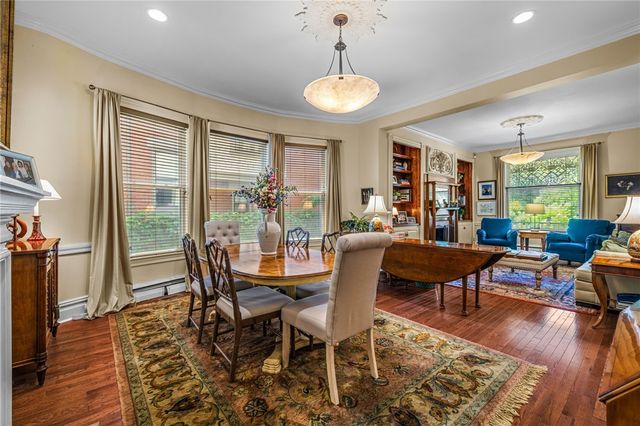 715 College St, Shadyside, PA 15232