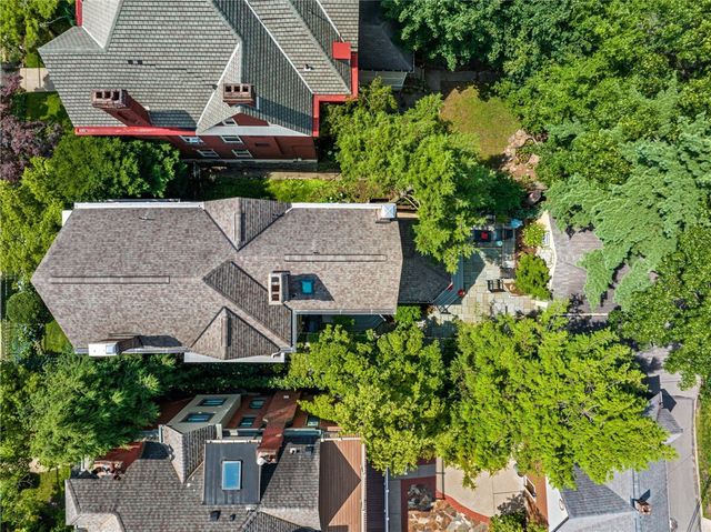 715 College St, Shadyside, PA 15232