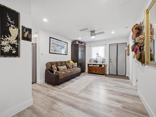 1545 NW 70TH Lane, Margate, FL 33063