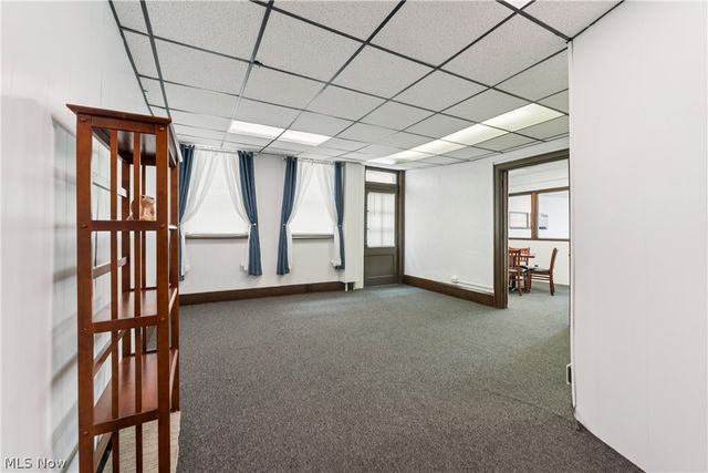 70 4th Street NW, Barberton, OH 44203
