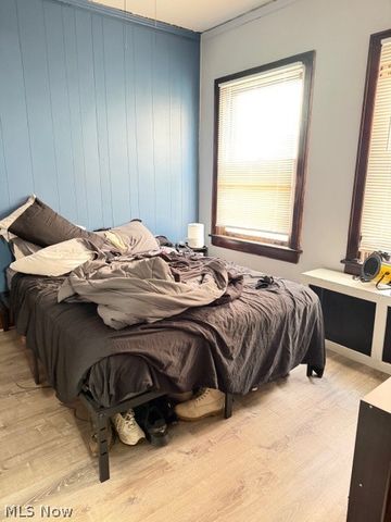 70 4th Street NW, Barberton, OH 44203