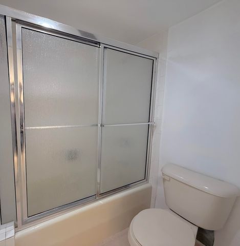 2000 Presidential Way 1204, West Palm Beach, FL 33401