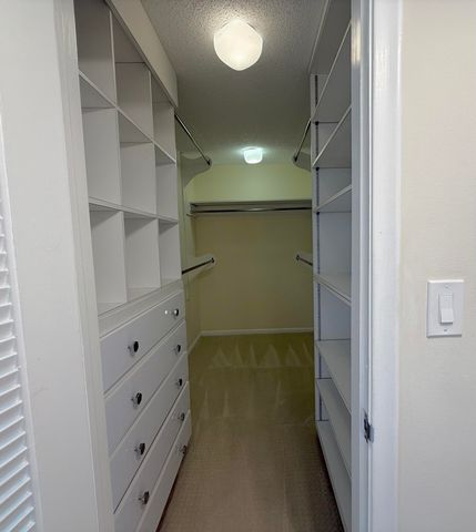 2000 Presidential Way 1204, West Palm Beach, FL 33401