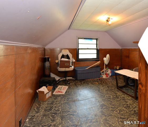 22 Church Street, Seymour, CT 06483