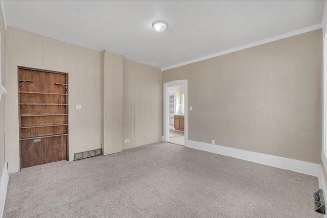 1330 W 7TH Street, Davenport, IA 52802