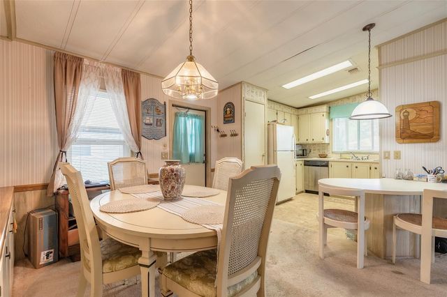 4343 INDIAN RIVER DRIVE W, Edgewater, FL 32141