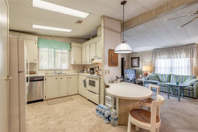 4343 INDIAN RIVER DRIVE W, Edgewater, FL 32141