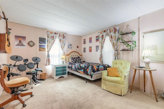 4343 INDIAN RIVER DRIVE W, Edgewater, FL 32141