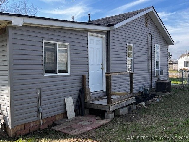 2012 N 14th Street, Mcalester, OK 74501