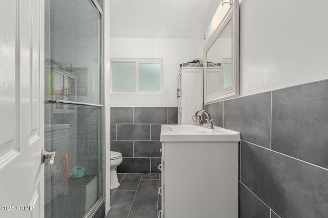 742 E SIERRA VISTA Drive, Phoenix, AZ 85014