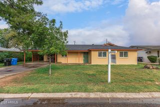 742 E SIERRA VISTA Drive, Phoenix, AZ 85014