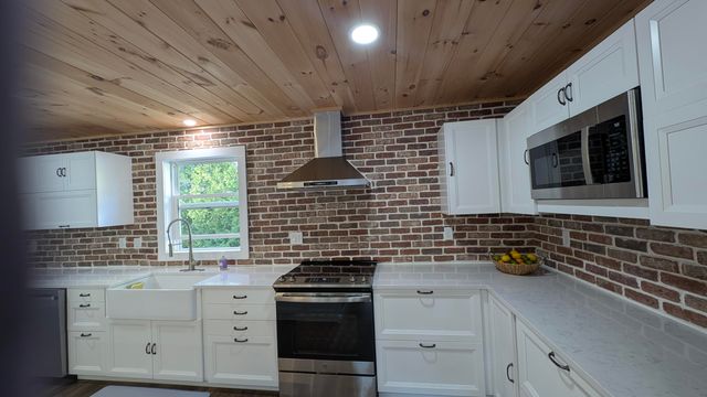 930 N Mill Iron Road, Muskegon Twp, MI 49442