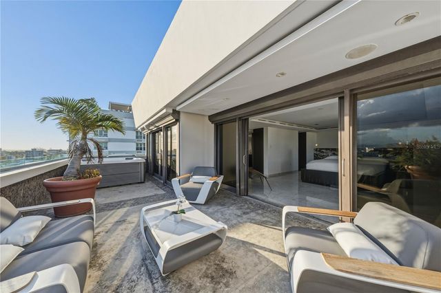 1354 LUCHETTI STREET PH, San Juan, PR 00907