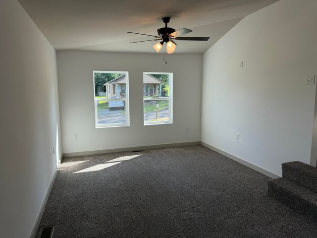 1565 Strawberry Lane NE, Cleveland, TN 37311