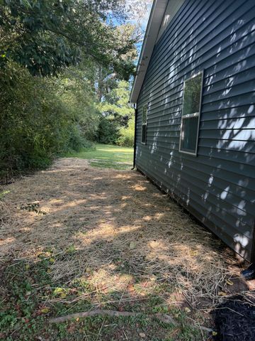1565 Strawberry Lane NE, Cleveland, TN 37311