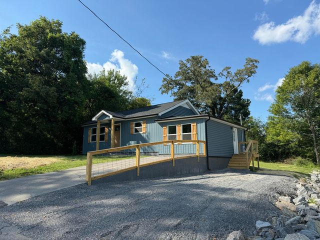 1565 Strawberry Lane NE, Cleveland, TN 37311