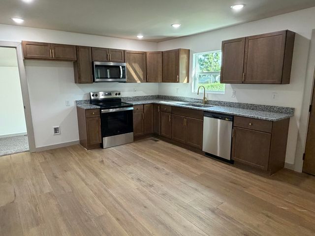 1565 Strawberry Lane NE, Cleveland, TN 37311