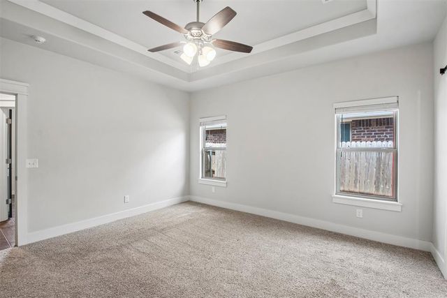 600 E Barajas Terrace, Mustang, OK 73064