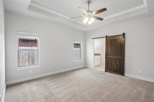 600 E Barajas Terrace, Mustang, OK 73064