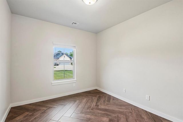 600 E Barajas Terrace, Mustang, OK 73064
