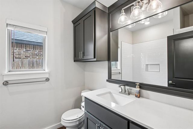 600 E Barajas Terrace, Mustang, OK 73064